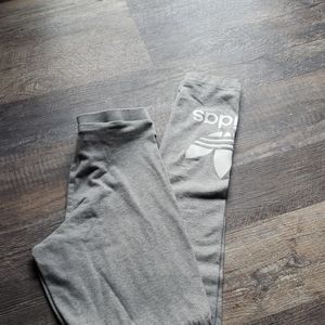 Grey tre foil Adidas leggings